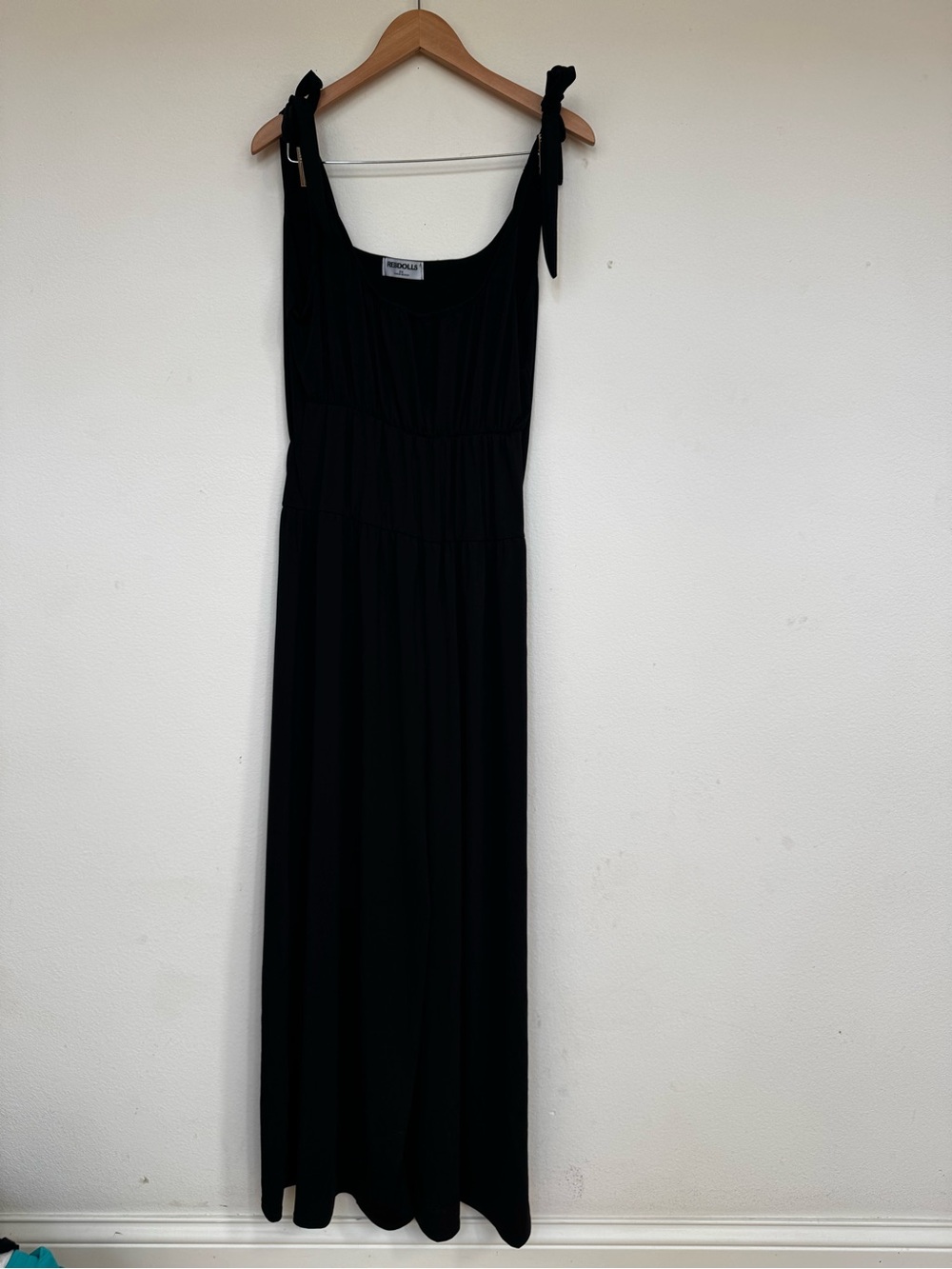Rebdolls Black Tie-Shoulder Jumpsuit
